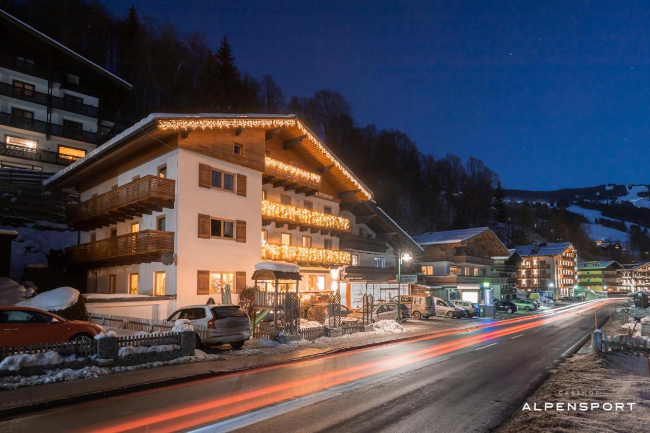 Gasthof Alpensport - Joker Card Included Saalbach-Hinterglemm Dış mekan fotoğraf